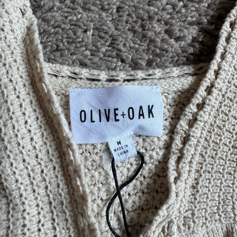 NWT Olive & Oak Cream Knit Sweater - Picture 3 of 8
